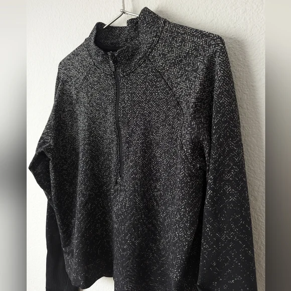 Lululemon Half Zip Cropped Run Top - Picture 2 of 6